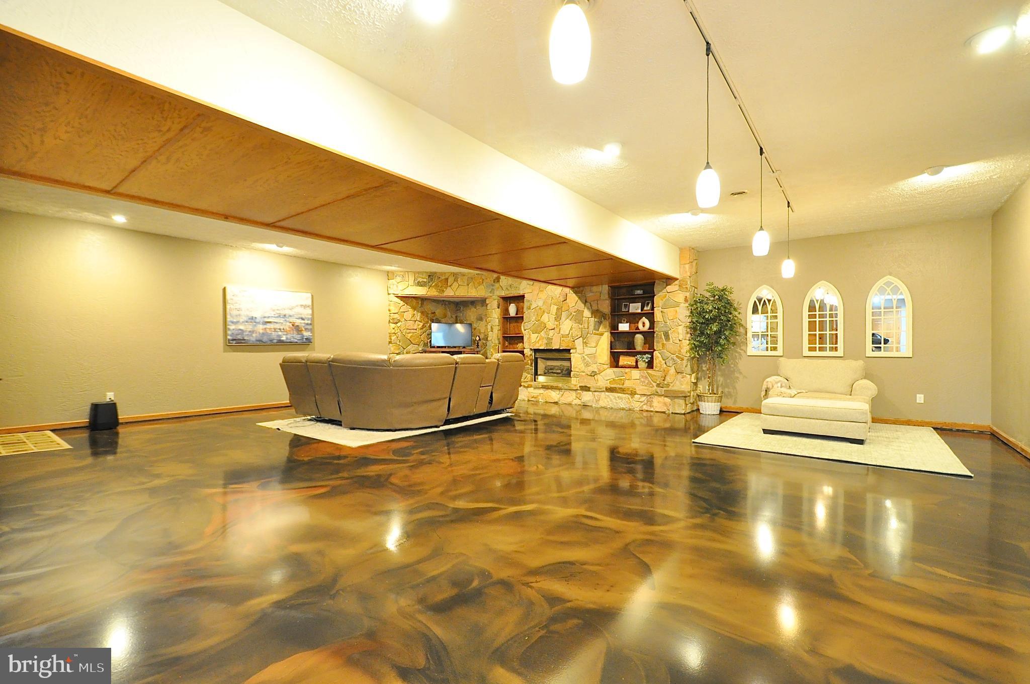 13370 South Eagle Valley Road Tyrone, PA 16686 - Photo 34 of 43 a view of a indoor basketball court