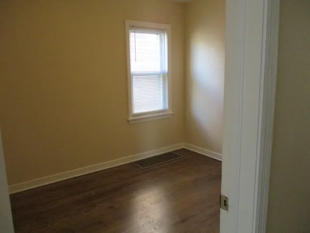 $353,900 | 11342 South Ave G, Chicago, IL 60617