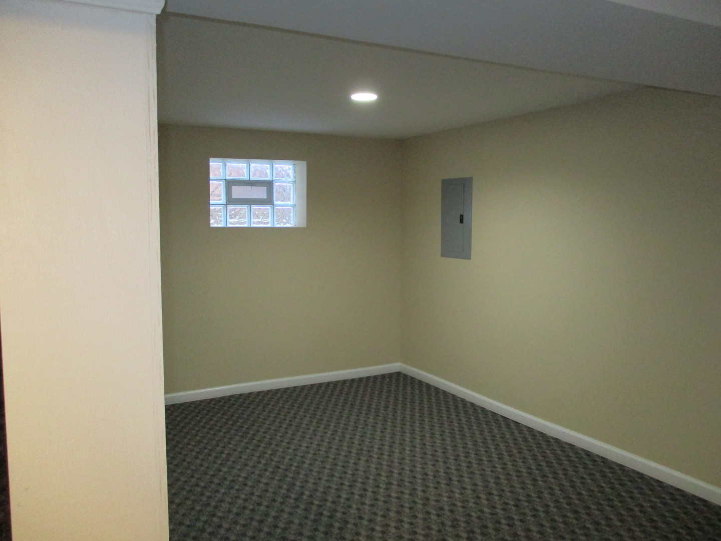 11342 South Ave G Chicago, IL 60617 - Photo 17 of 19