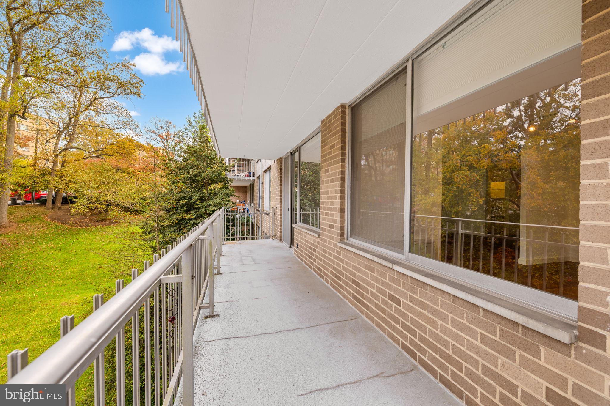 4100 Cathedral Avenue Northwest, Unit 712 Washington, DC 20016 - Photo 14 of 24 a view of balcony with ocean view