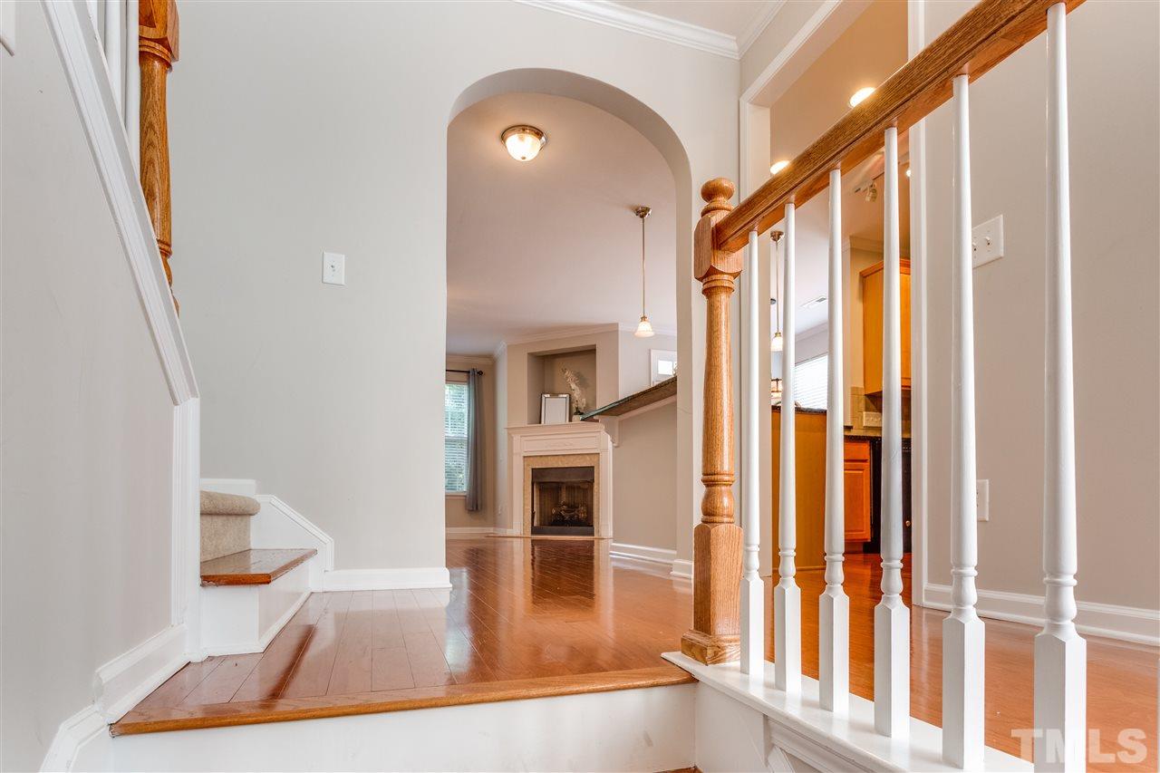 5835 Cameo Glass Way Raleigh, NC 27612 - Photo 3 of 30
