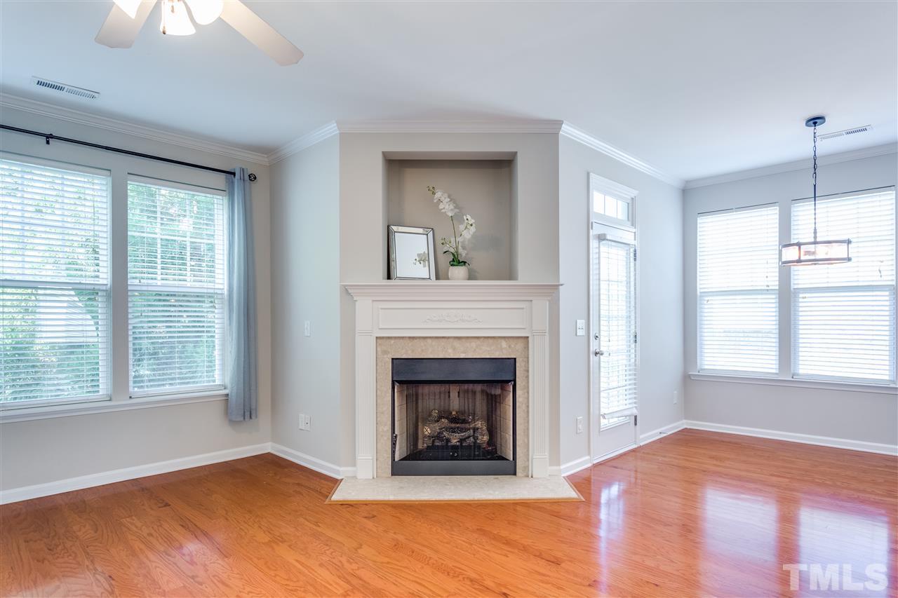 5835 Cameo Glass Way Raleigh, NC 27612 - Photo 4 of 30