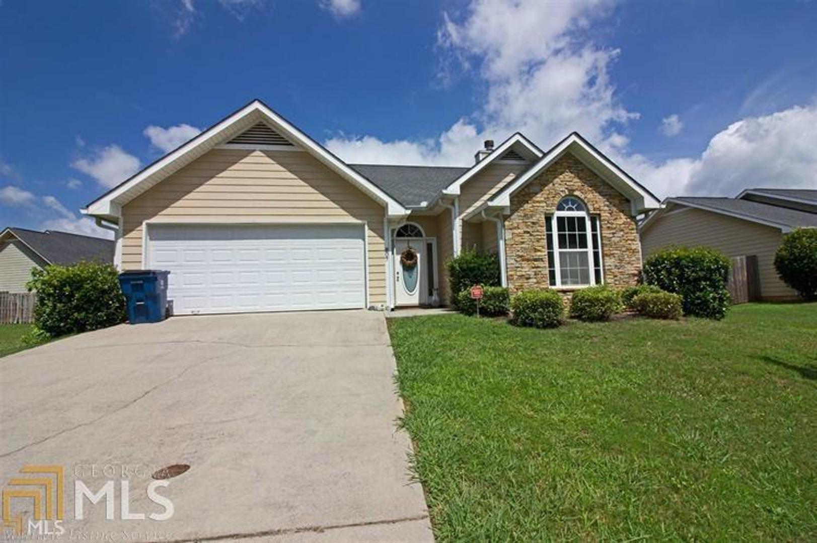 807 Shannon Cir Connector Rome, GA 30161 - Photo 1 of 1