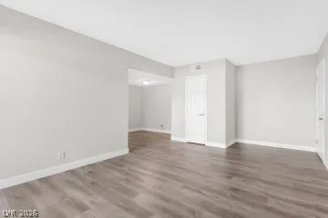 $1,125 | 5081 River Glen Drive, Unit 125, Las Vegas, NV 89103