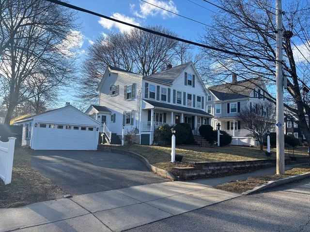 $890,900 | 14 Florence Avenue, Norwood, MA 02062