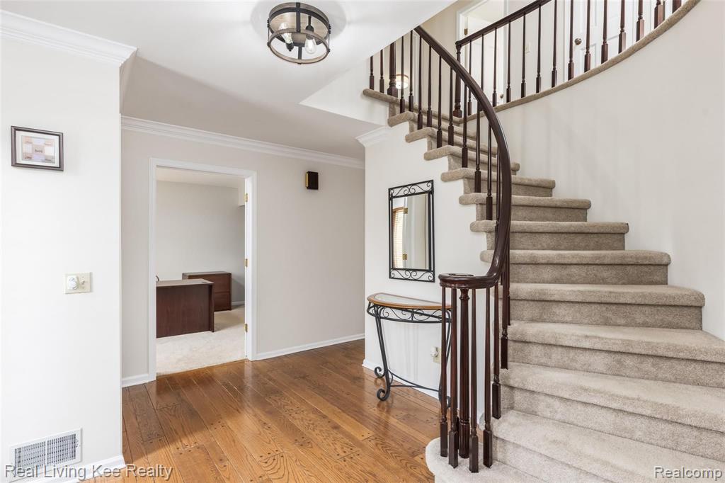 1775 Jason Circle Rochester Hills, MI 48306 - Photo 6 of 44