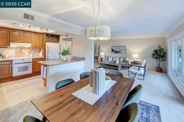 $398,000 | 1441 Oakmont Drive, Unit 7, Walnut Creek, CA 94595