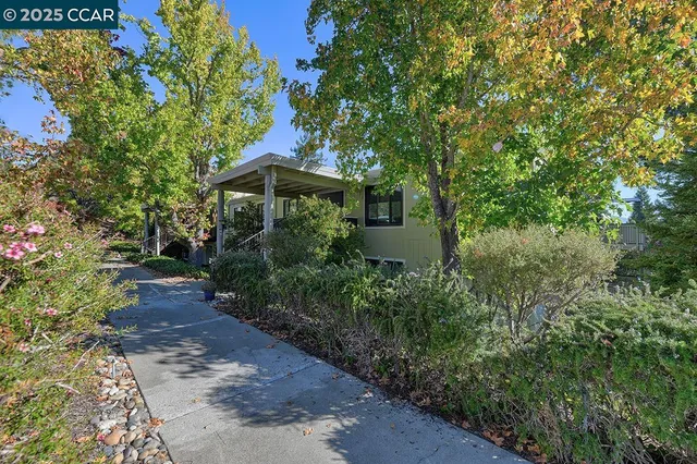 $398,000 | 1441 Oakmont Drive, Unit 7, Walnut Creek, CA 94595