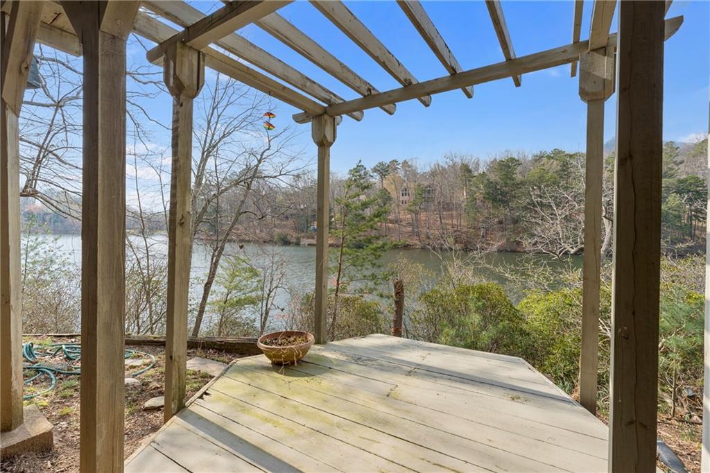 66 Tamarack Point Jasper, GA 30143 - Photo 9 of 102