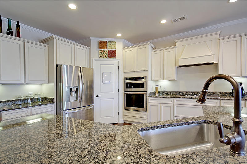 322 Decatur Drive Summerville, SC 29486 - Photo 5 of 48 IMG_7101_IMG_7111-copy