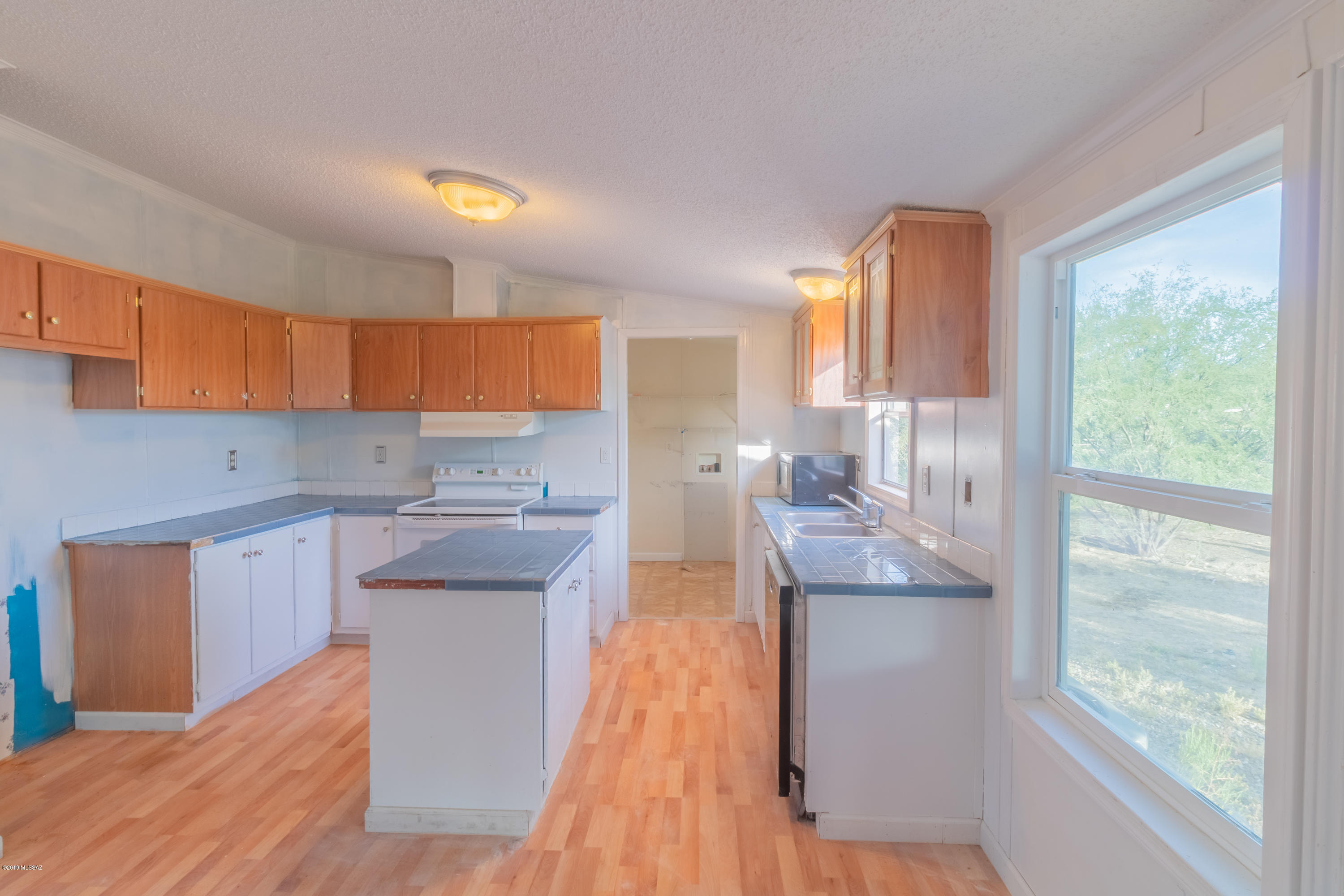 4821 West Bilby Road Tucson, AZ 85757 - Photo 9 of 18 Gallery Image 9