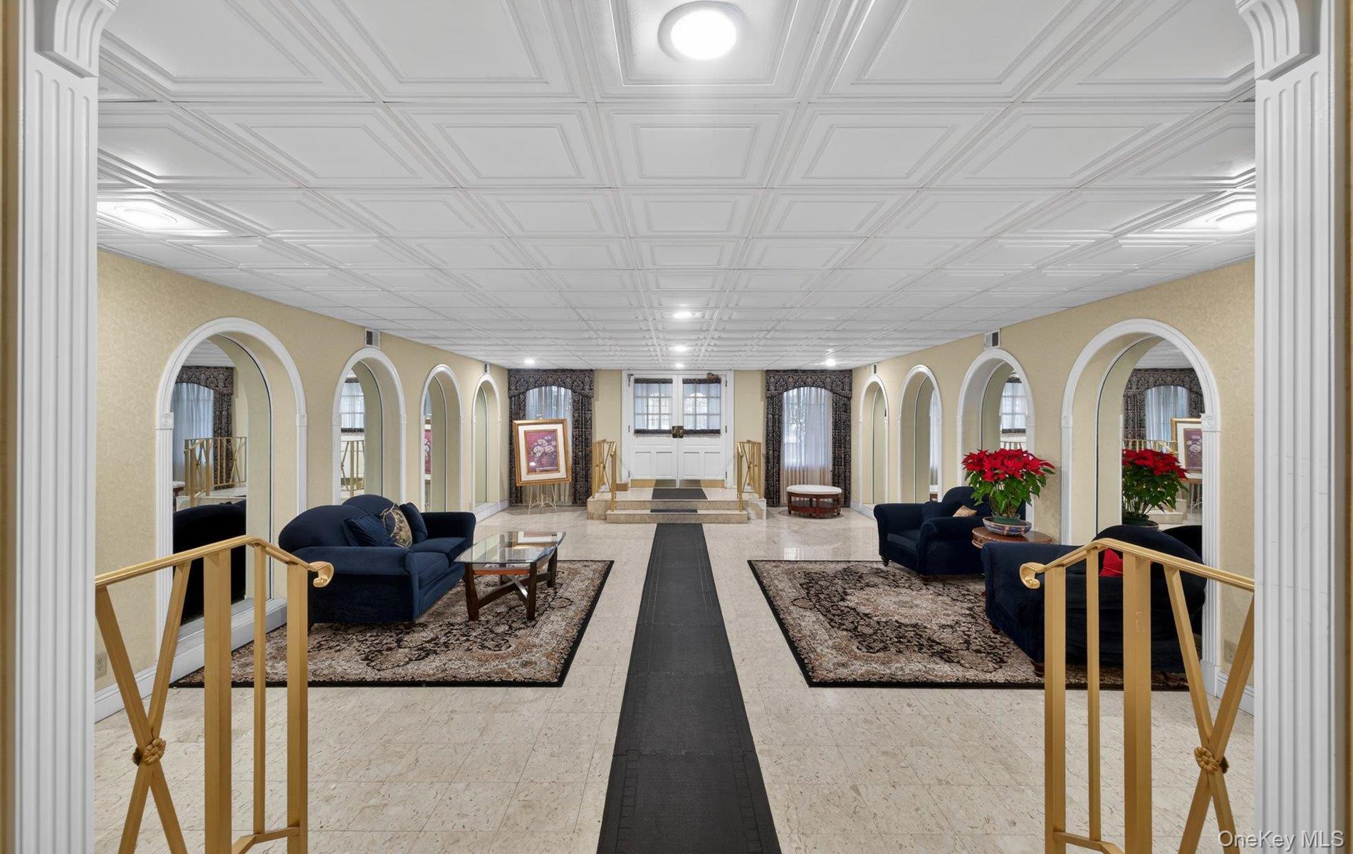 100 South Middle Neck Road, Unit 305 Great Neck, NY 11021 - Photo 30 of 45