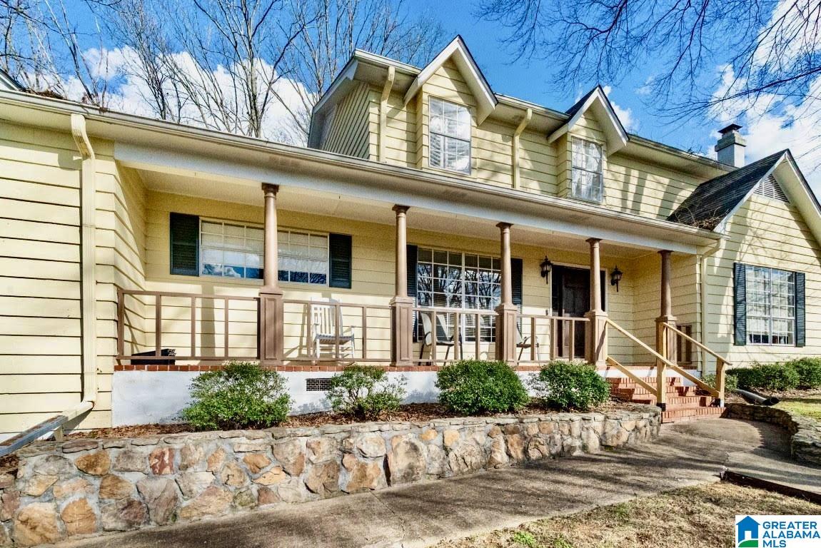 1439 Cabin Hill Road Birmingham, AL 35235 - Photo 3 of 24