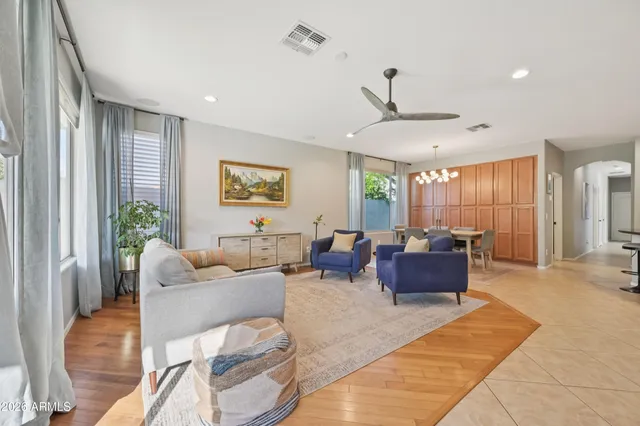 $699,000 | 6119 West Hedgehog Place, Phoenix, AZ 85083