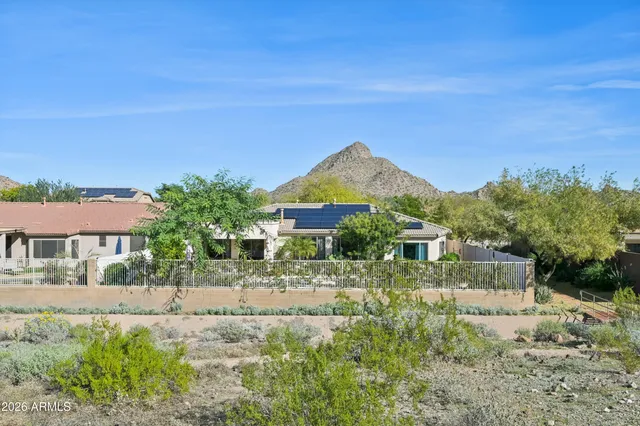 $699,000 | 6119 West Hedgehog Place, Phoenix, AZ 85083