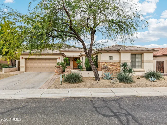 $699,000 | 6119 West Hedgehog Place, Phoenix, AZ 85083