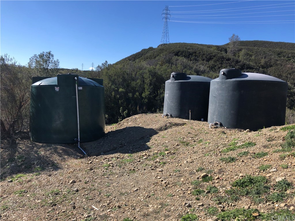 21356 State Highway 20 Clearlake Oaks, CA 95423 - Photo 7 of 13 a view of a backyard of the house