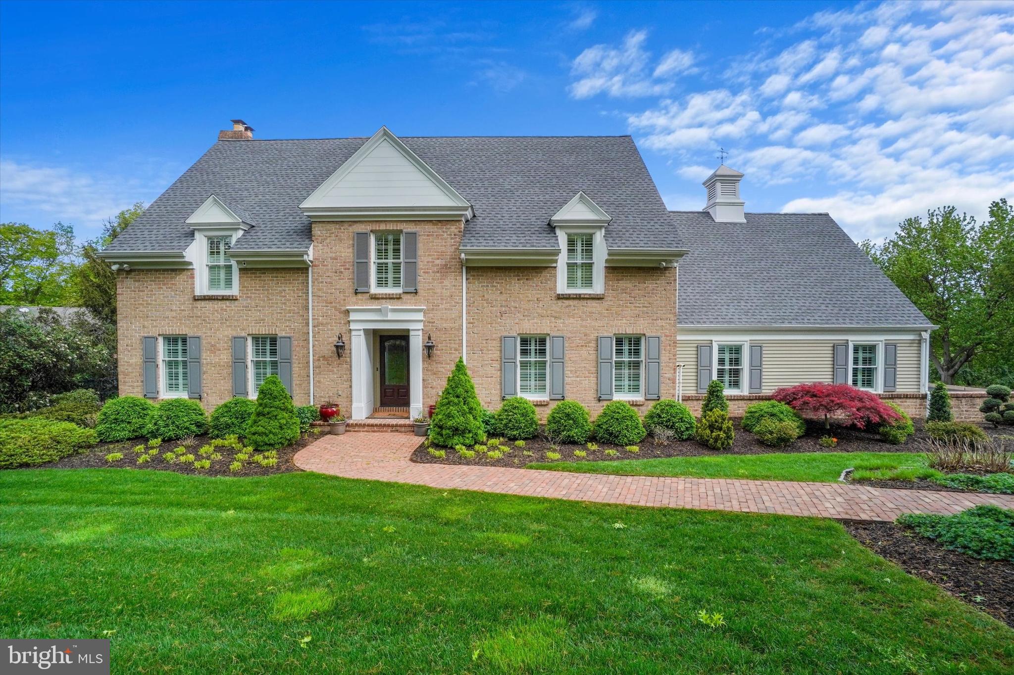 1525 Dunster Road York, PA 17403 - Photo 2 of 49 Gallery Image 2