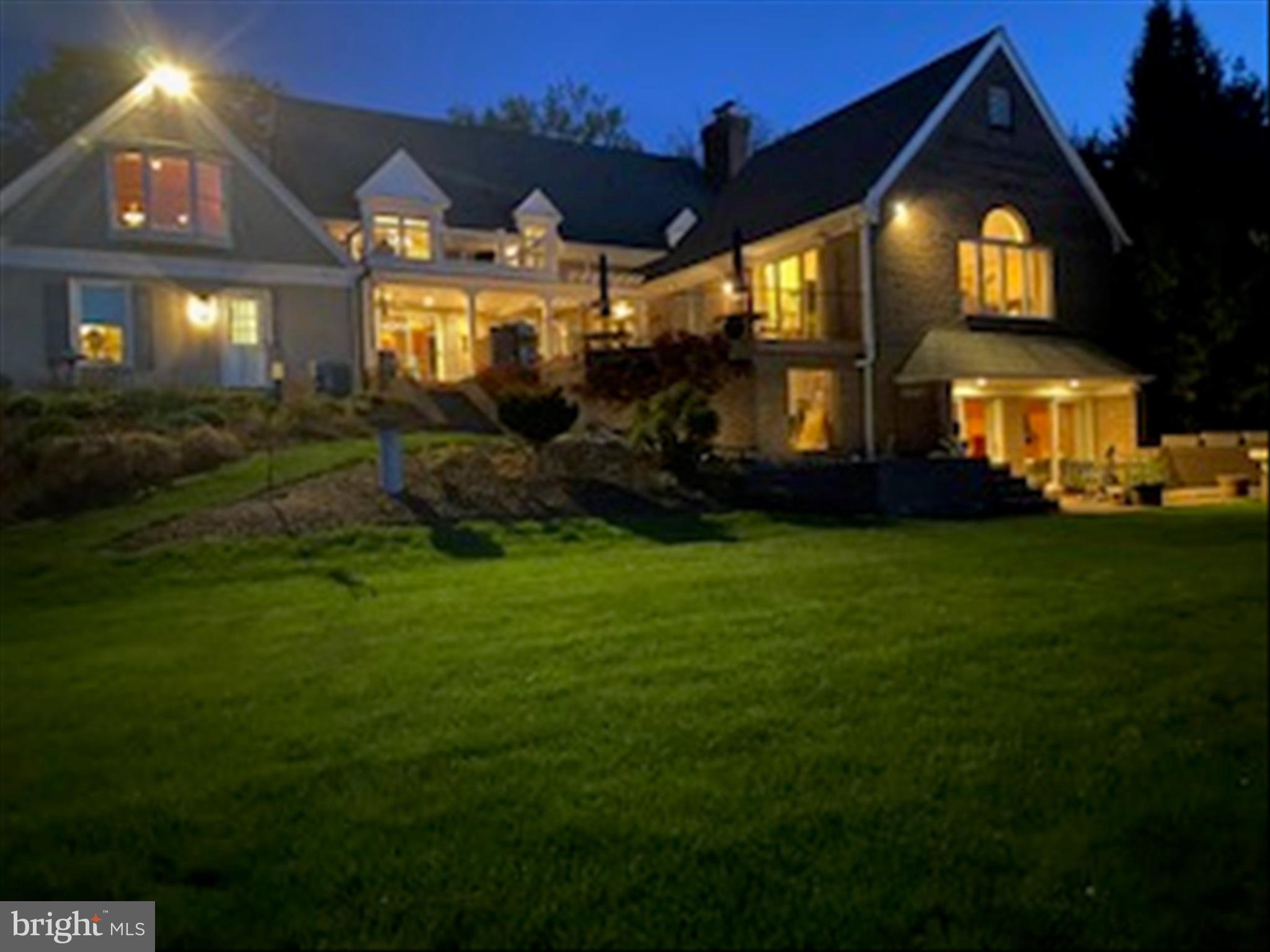 1525 Dunster Road York, PA 17403 - Photo 5 of 49 Gallery Image 5