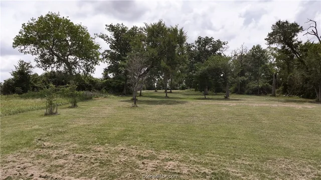 $215,000 | 10256 Henley Cove, Iola, TX 77861