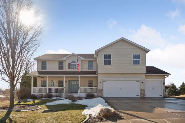 $630,000 | 2408 Meadow Drive, Buffalo, MN 55313