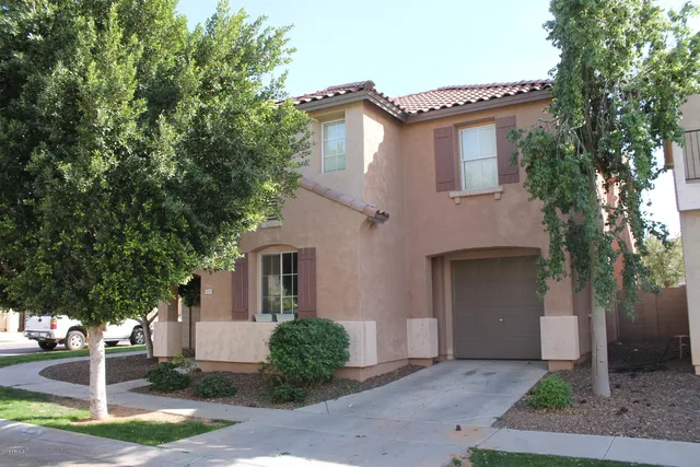 $1,950 | 1513 East Mobile Lane, Phoenix, AZ 85040