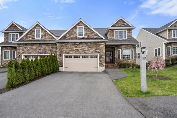 $1,420,000 | 19 Cape Club Drive, Unit 19, Sharon, MA 02067