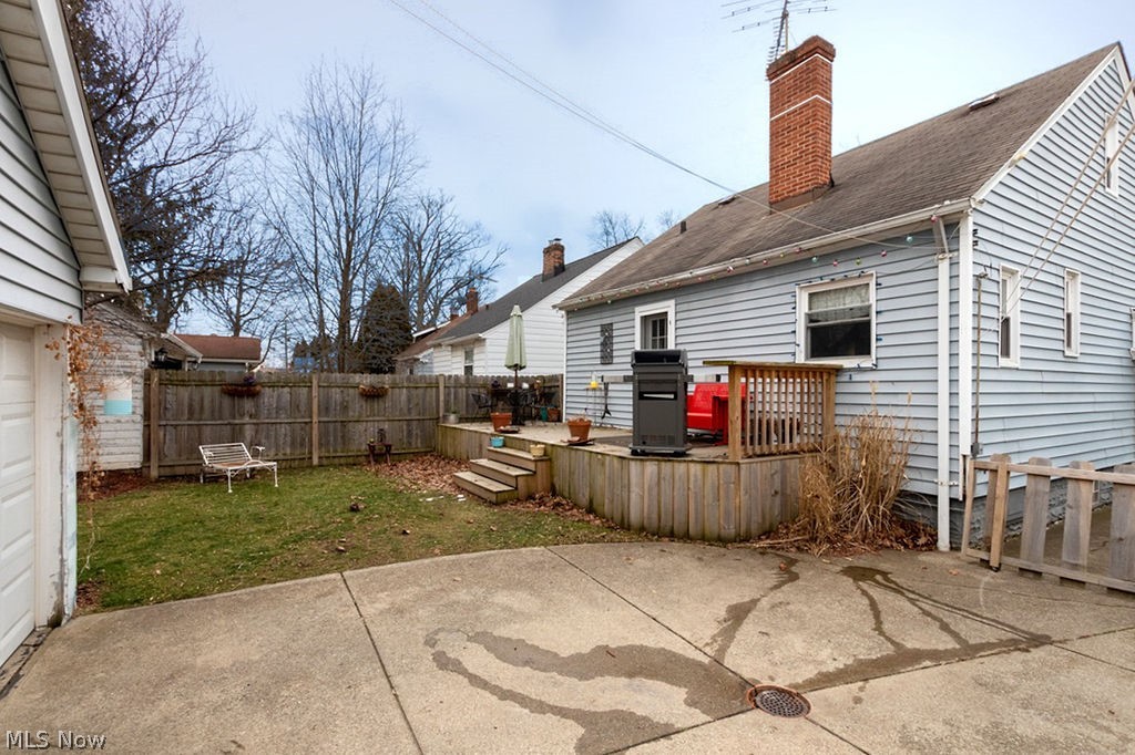 18231 Marcella Road Cleveland, OH 44119 - Photo 24 of 25 A deck you will enjoy!