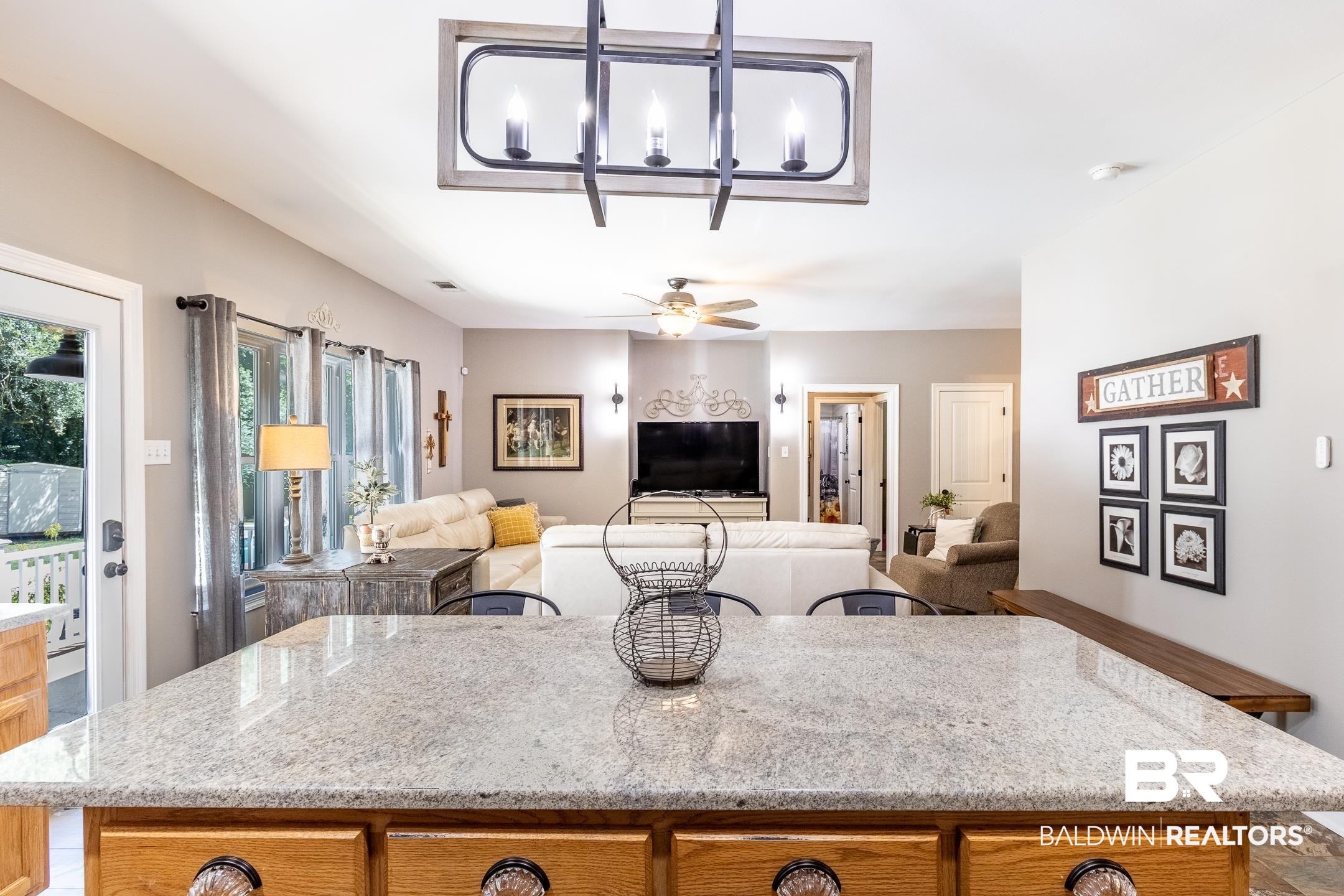 22424 Ard Road Robertsdale, AL 36567 - Photo 10 of 33 Kitchen to Great Room