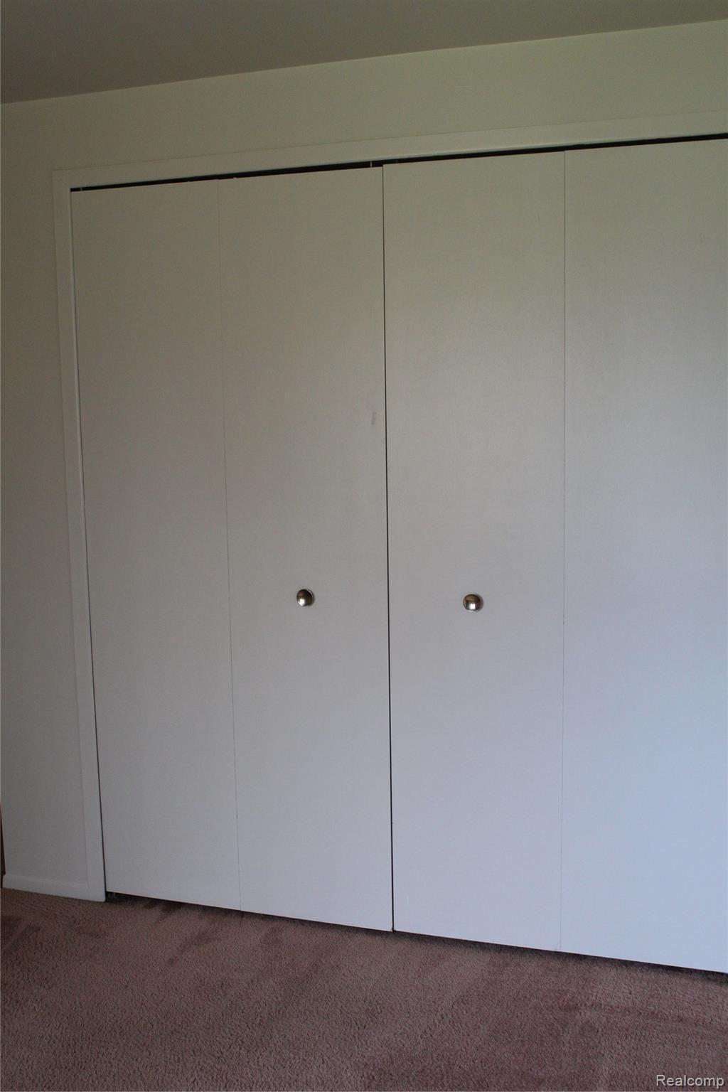 3759 Dearborn Avenue Rochester, MI 48309 - Photo 21 of 33 Dearborn Bedroom 1.JPG