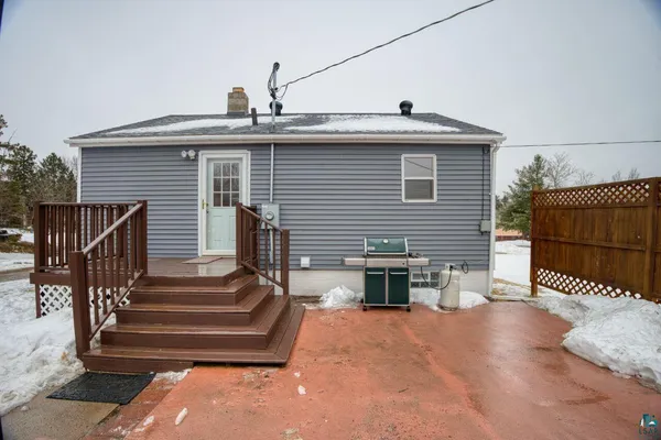$269,000 | 802 3rd Street Northwest, Chisholm, MN 55719
