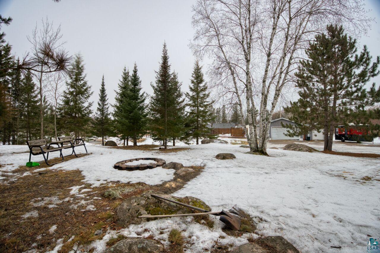 802 3rd Street Northwest Chisholm, MN 55719 - Photo 35 of 51 View of snowy yard