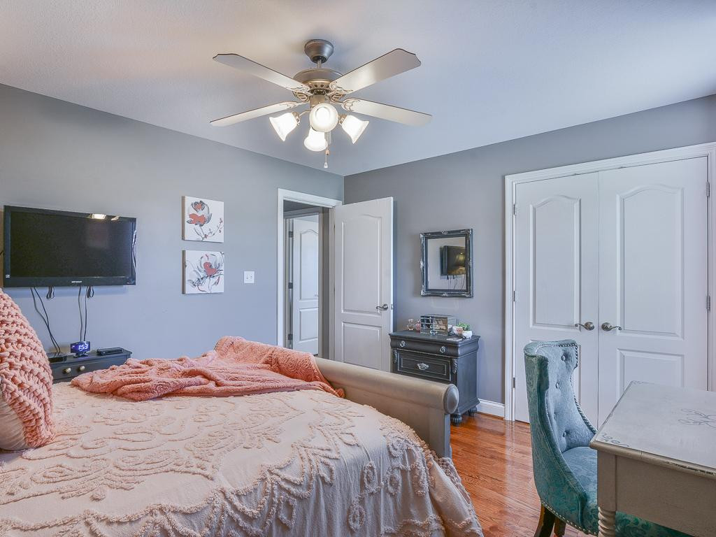 274 Upper Sand Valley Road Jonesborough, TN 37659 - Photo 21 of 36 Bedroom 2