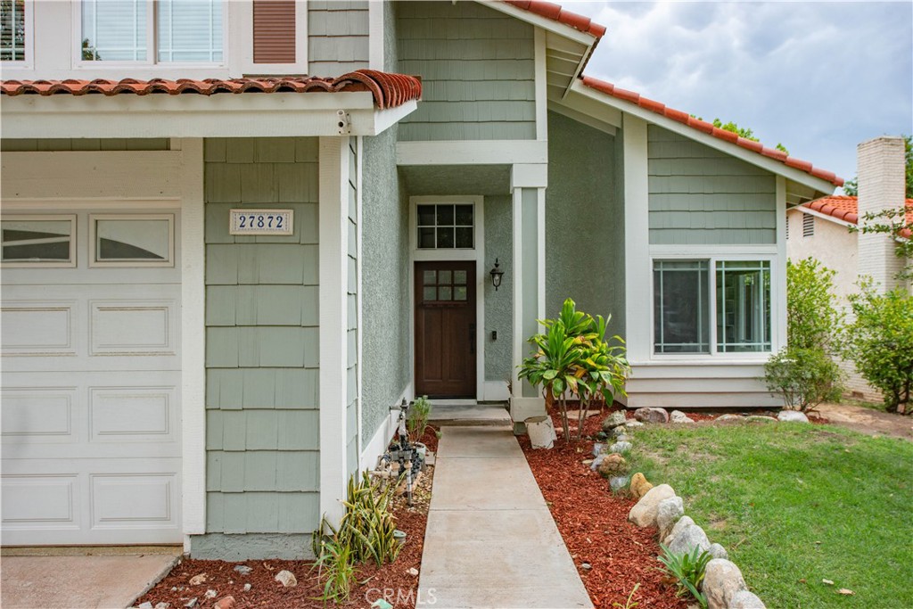 27872 Wakefield Road Castaic, CA 91384 - Photo 3 of 38 Front Exterior