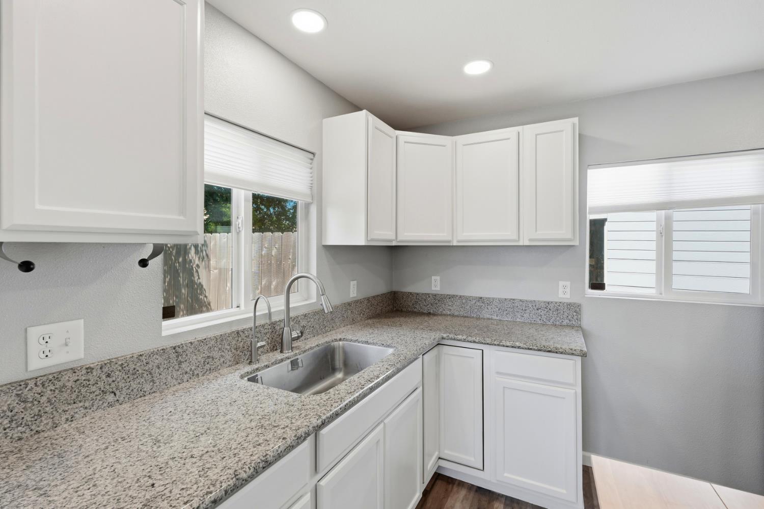 5631 Tully Road Modesto, CA 95356 - Photo 14 of 40
