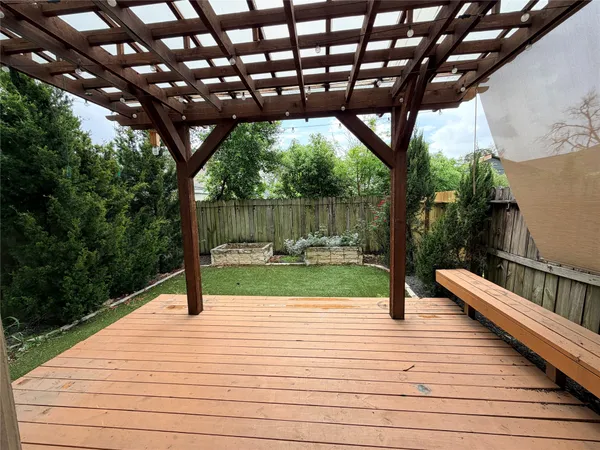 $3,499 | 1007 Kern Street, Houston, TX 77009