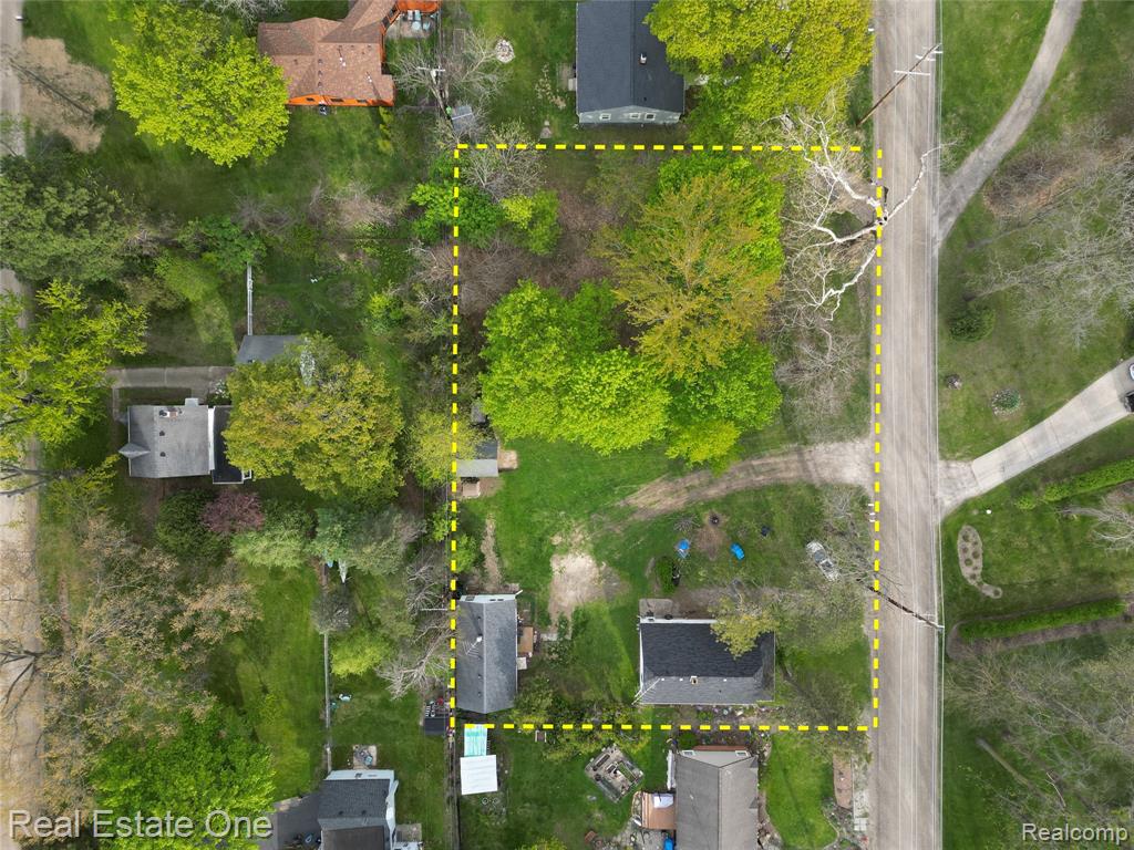 1850-1852 Ward Road Bloomfield Hills, MI 48302 - Photo 1 of 11 Gallery Image 1