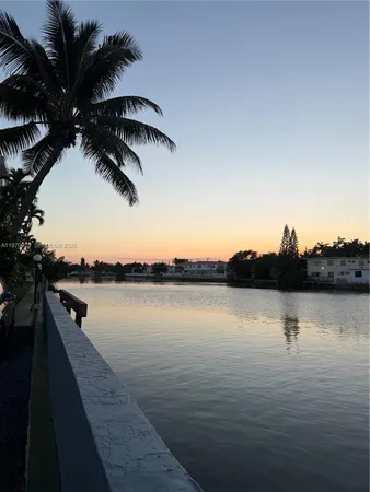 $2,500 | 7900 Tatum Waterway Drive, Unit 506, Miami Beach, FL 33141
