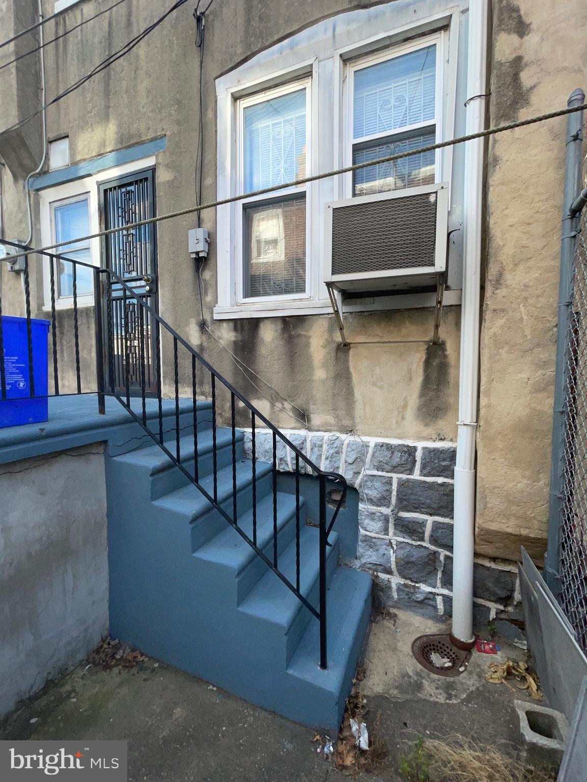 103 North 55th Street Philadelphia, PA 19139 - Photo 14 of 23 Back porch