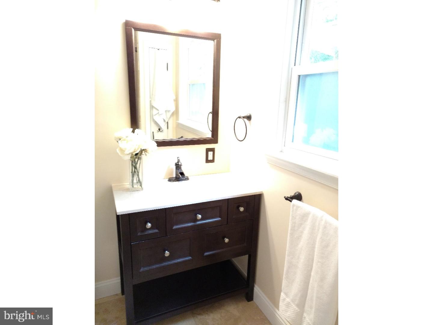 1899 School Road Hatfield, PA 19440 - Photo 8 of 13 Bathroom