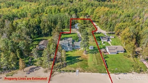 $600,000 | N11962 29.60 Lane, Stephenson, MI 49887