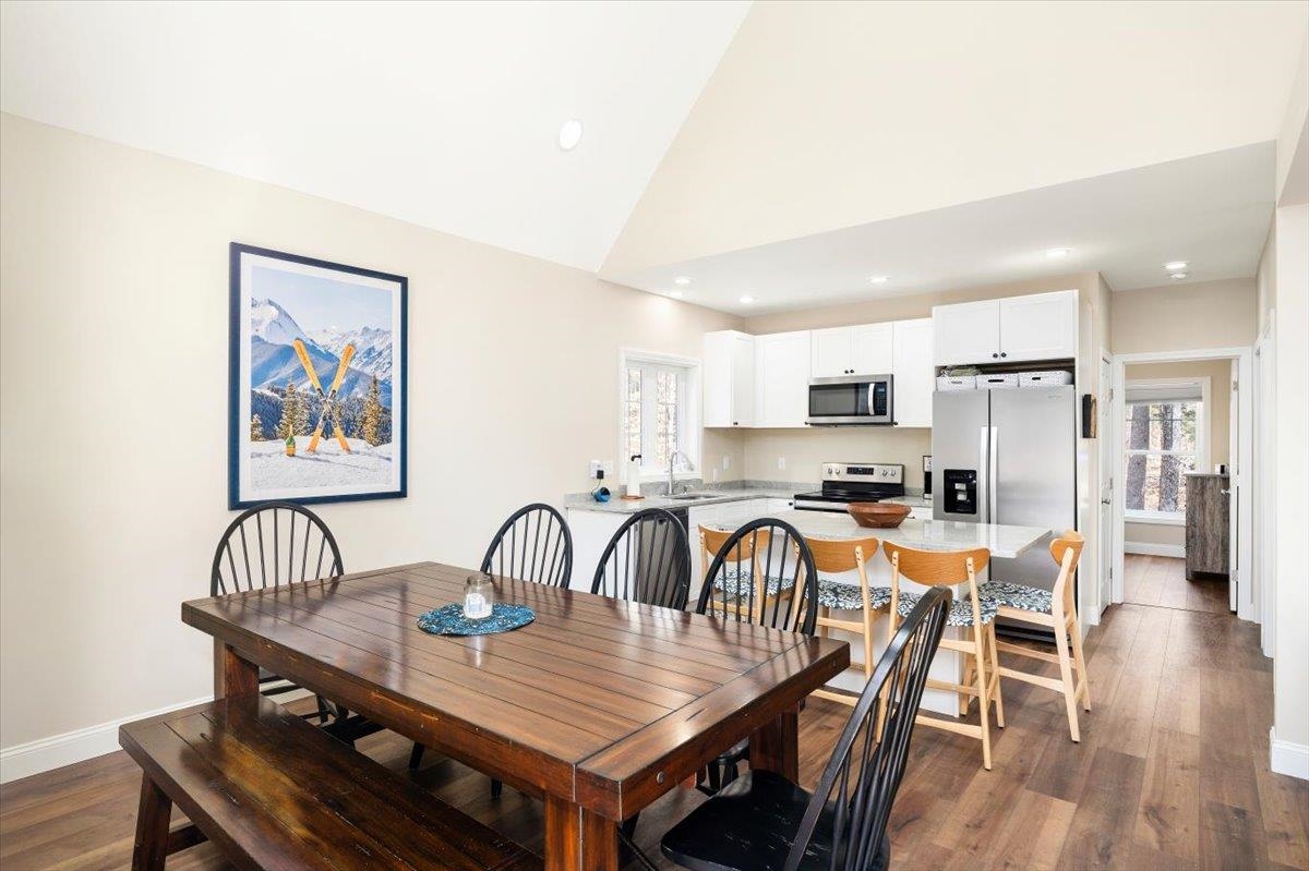 34 Interlaken Circle Madison, NH 03849 - Photo 7 of 35