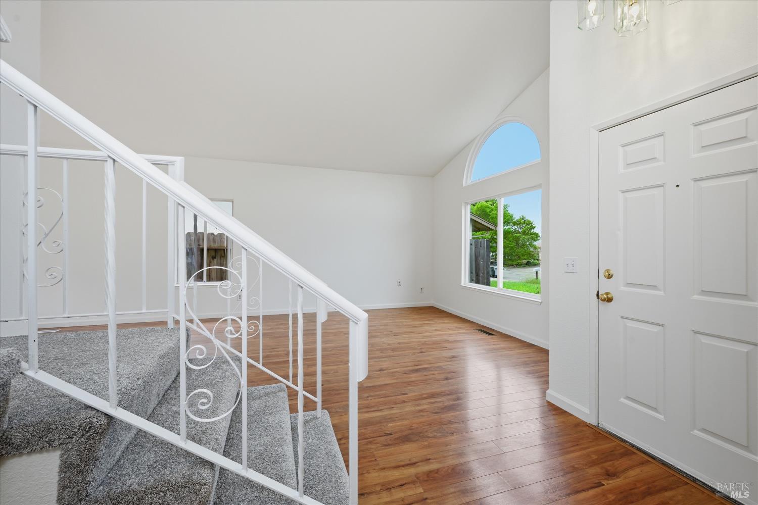 450 Nikki Drive Santa Rosa, CA 95401 - Photo 12 of 43