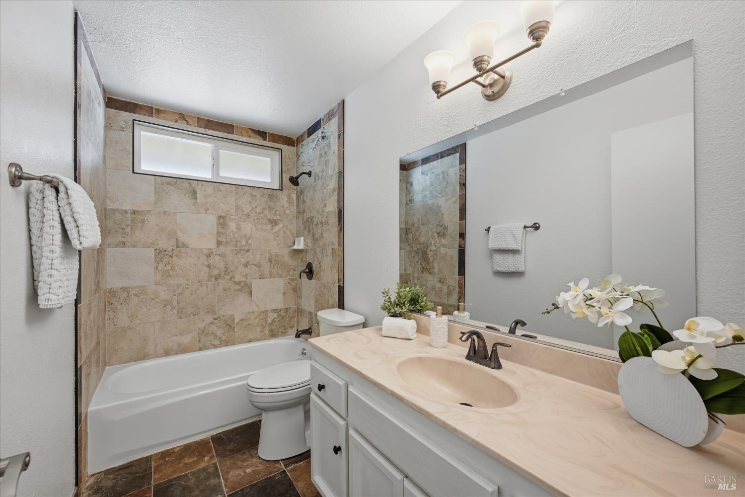 450 Nikki Drive Santa Rosa, CA 95401 - Photo 33 of 43