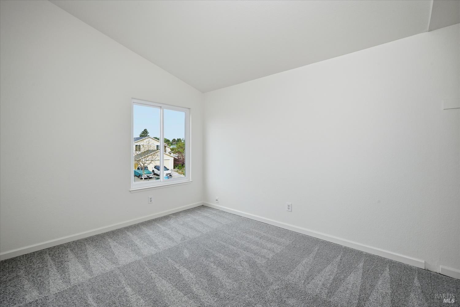 450 Nikki Drive Santa Rosa, CA 95401 - Photo 34 of 43