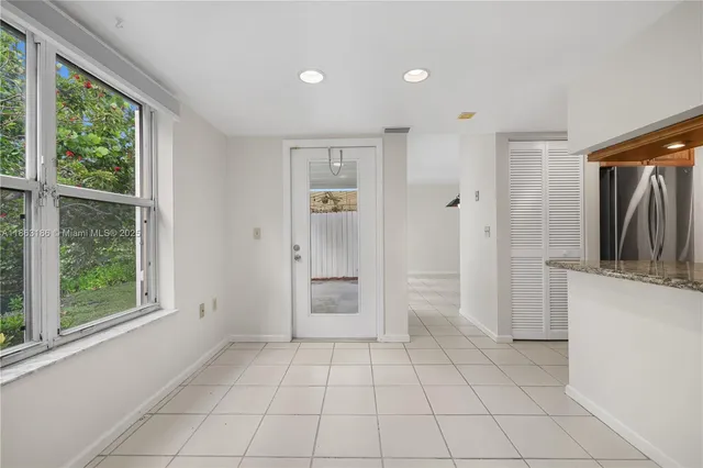 $729,999 | 7150 Southwest 55th Terrace West, Miami, FL 33155