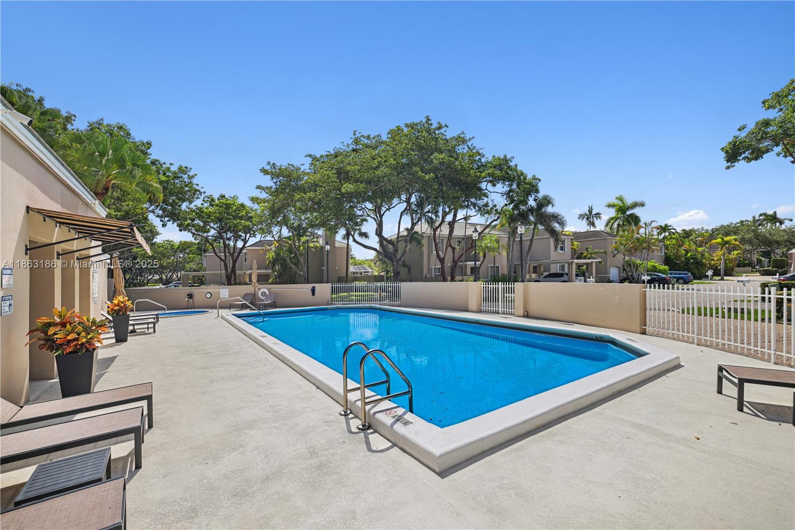 7150 Southwest 55th Terrace West Miami, FL 33155 - Photo 20 of 24