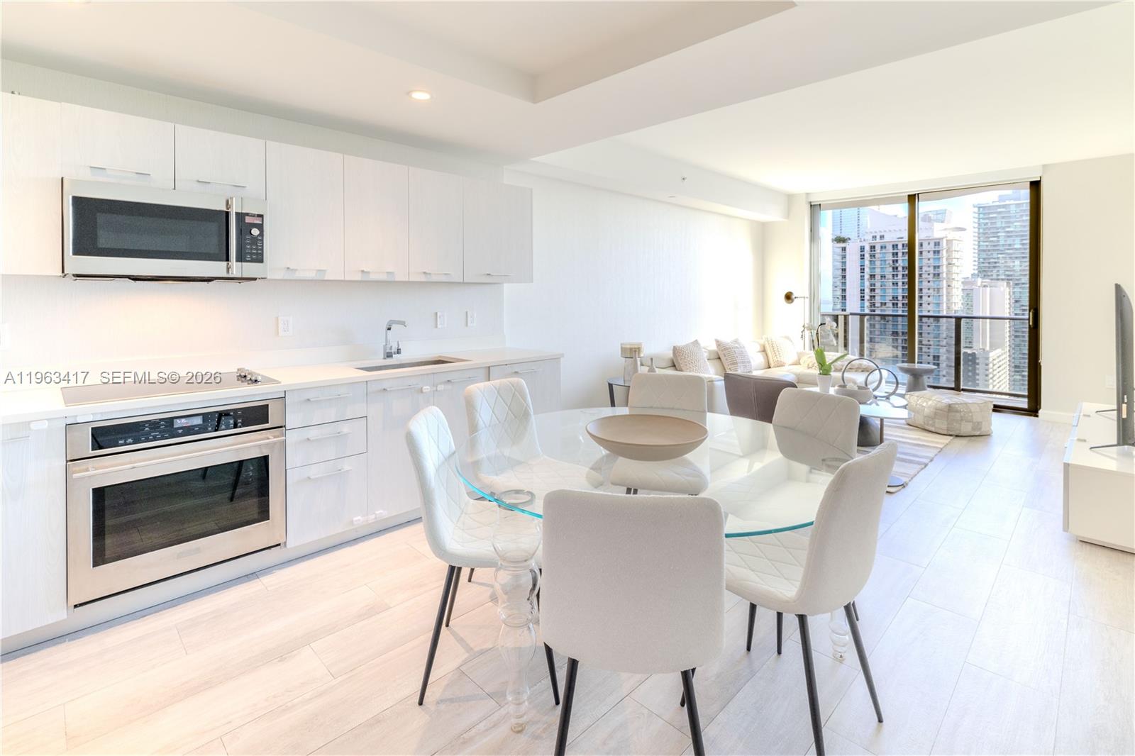 55 Southwest 9th Street, Unit 3404 Miami, FL 33130 - Photo 6 of 25