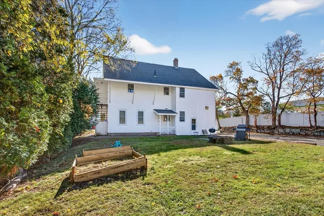 $979,000 | 24 Mechanic Street, Foxboro, MA 02035