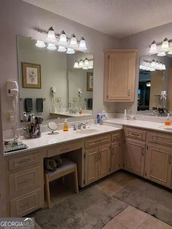 $549,900 | 5686 Golden Isle West, Baxley, GA 31513